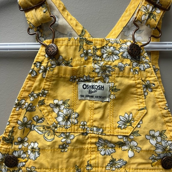 Oshkosh B’gosh Yellow Floral Short Overalls - Picture 2 of 4